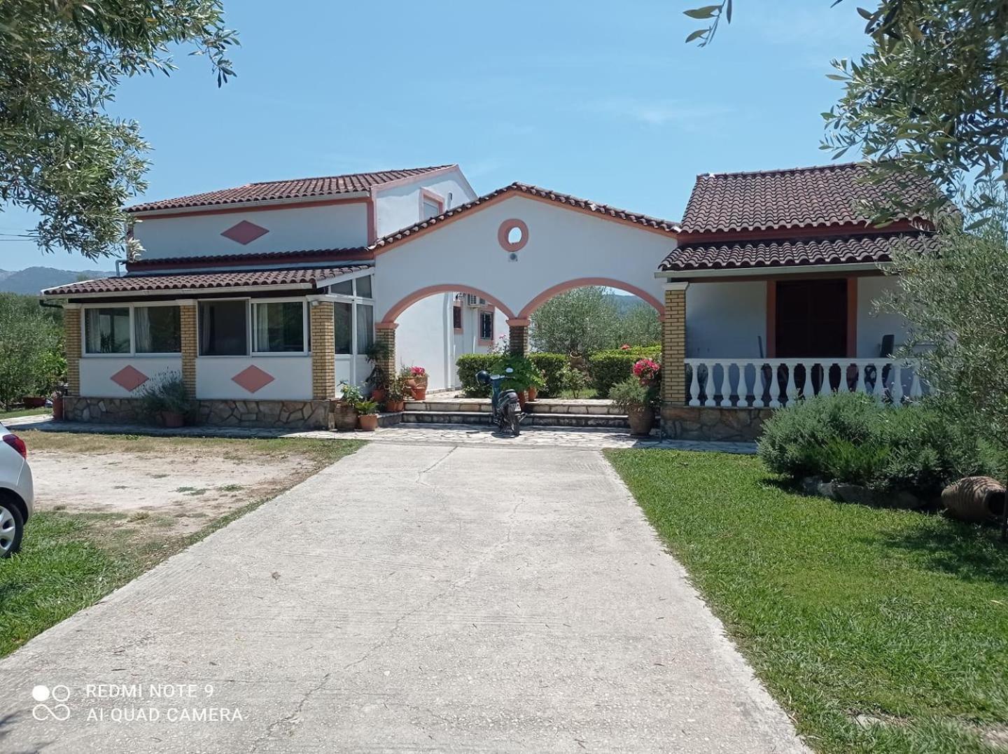 Villa Yannis 1 ロダ エクステリア 写真